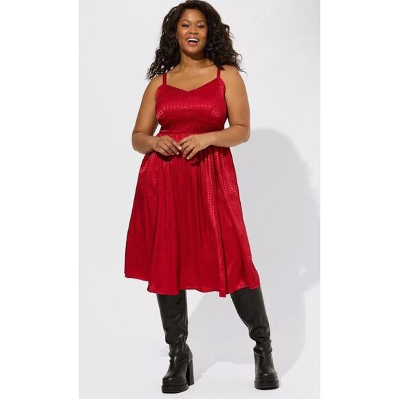 Torrid Women’s Plus 2 Red Fit & Flare Midi Dress Lace-Up Back - Picture 6 of 11